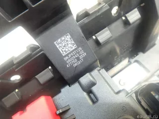 61146802944 BMW Блок предохранителей BMW 5 G30/G31 Арт E95758313, вид 4