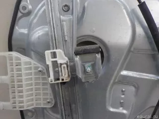 824021D010 Hyundai-Kia Стеклоподъемник электр. передний правый Kia Carens 3 Арт E84061062, вид 4