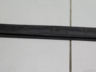1646904862 Mercedes Benz Уплотнитель двери Mercedes ML W164 Арт E84726579, вид 5