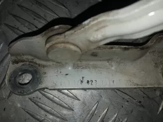 1Z0823301C Петля капота левая Skoda Octavia A5 Арт 51014, вид 5