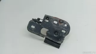 1T0823480A VAG Крючок капота Volkswagen Caddy 3 Арт E103046630, вид 3