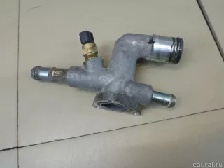 256002E100 Hyundai-Kia Фланец (тройник) системы охлаждения Hyundai Elantra AD Арт E100360465, вид 1