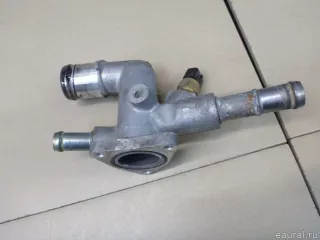 256002E100 Hyundai-Kia Фланец (тройник) системы охлаждения Hyundai Elantra AD Арт E100360465, вид 3