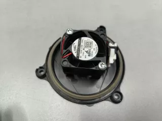 AD0414UBC70GP Вентилятор охлаждения правой фары Tesla model 3 Арт ZAP350059
