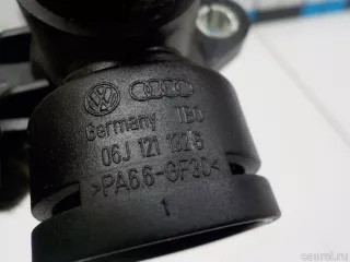 06J121132G VAG Фланец (тройник) системы охлаждения Volkswagen Jetta 5 Арт E41209616, вид 4