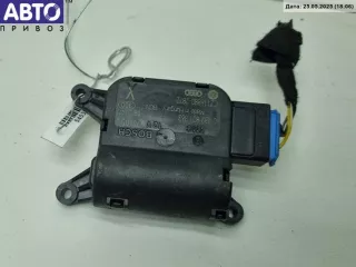 0132801363 Моторчик заслонки отопителя Volkswagen Passat B6 Арт 54531679, вид 2