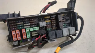 A1645403372 Блок предохранителей Mercedes ML W164 Арт 20312675, вид 2