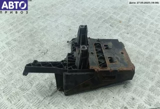 8200036494 Крепление аккумулятора Renault Megane 1 Арт 54723381, вид 2