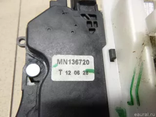 5745A092 Mitsubishi Замок двери задней правой Mitsubishi L200 5 Арт E12745327, вид 4
