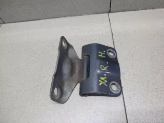 MN136381 Mitsubishi Петля двери багажника Mitsubishi L200 5 Арт E12991388, вид 1