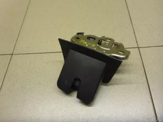 8R0827505 VAG Замок крышки багажника Audi A6 C6 (S6,RS6) Арт E100549664, вид 4