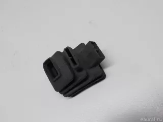 3112660081 Toyota Пыльник Toyota HiAce h200 restailing Арт E52326003, вид 3