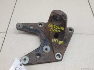 1231136030 Toyota Кронштейн КПП Lexus ES 6 restailing Арт E6975106