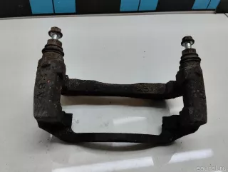 4772133340 Toyota Скоба суппорта переднего Lexus ES 7 Арт E90456867, вид 4