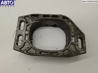8E0199335P Кронштейн двигателя опорный Audi A4 B6 Арт 55037021, вид 2