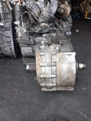 FUX КПП механическая (МКПП) Volkswagen Sharan 1 restailing Арт EM32-40- 917, вид 3