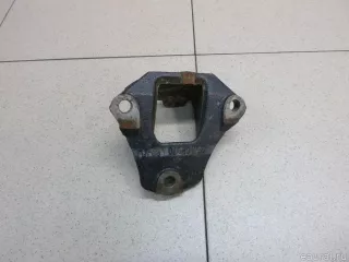 123110P070 Toyota Кронштейн опоры двигателя Toyota Sienna 3 Арт E12729454, вид 3