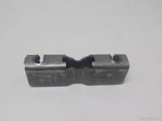 4634102110 Toyota Кронштейн троса ручн. тормоза Toyota Auris 2 Арт E52408112, вид 2