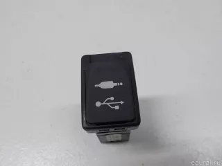 861900D030 Toyota Магнитола (аудио система) Toyota Auris 2 Арт E51343478, вид 3
