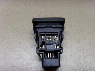 8498620010 Toyota Кнопка антипробуксовочной системы Toyota Auris 2 Арт E21333575, вид 2