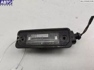 1J694302. Подсветка номера Volkswagen Golf 5 Арт 55093509
