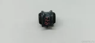 4881842040 Toyota Втулка (сайлентблок) заднего стабилизатора Toyota Rav 4 5 Арт E103080873, вид 2