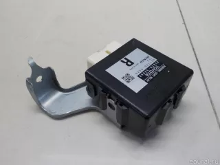 8281052060 Toyota Реле (прочее) Toyota Urban cruiser Арт E84064307, вид 3