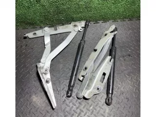 8e5827302g Петля крышки багажника Audi A4 B7 Арт 57919, вид 2
