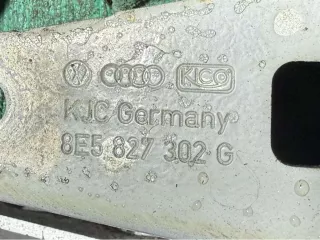 8e5827302g Петля крышки багажника Audi A4 B7 Арт 57919, вид 3