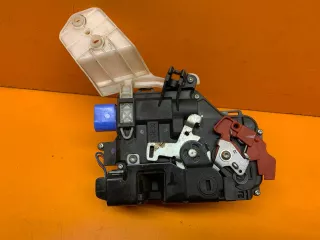 7L0839016D  Замок двери задней правой Volkswagen Golf 6 Арт 01016425, вид 2