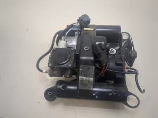 RQU500690 Компрессор пневмоподвески Land Rover Discovery 3 Арт 20334471, вид 1