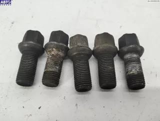 8D0601139D Болт колесный (гайка колесная) Volkswagen Golf 4 Арт 54979023, вид 1