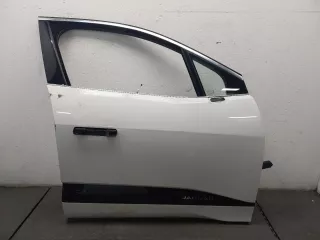T4K12833,J9D322400AD Ручка наружная передняя правая белая Jaguar I-Pace Арт 11095461, вид 1