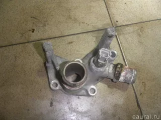 C2011517ZA Mazda Фланец двигателя системы охлаждения Mazda 2 DE Арт E11965537, вид 1
