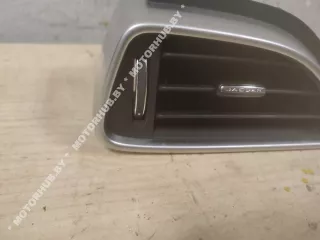 HX73018B09AE Дефлектор обдува салона Jaguar XE 1 Арт 00117423, вид 3