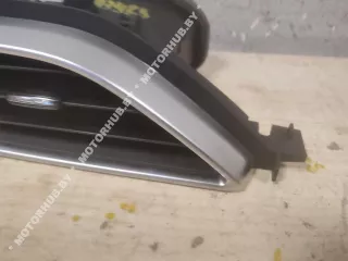 HX73018B09AE Дефлектор обдува салона Jaguar XE 1 Арт 00117423, вид 4