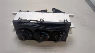 1688300485 Блок управления печки / климат-контроля Mercedes A W168 Арт 20339932, вид 1