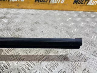 83231-M6000 Уплотнитель стекла Kia Cerato 4 Арт 141600MA, вид 2
