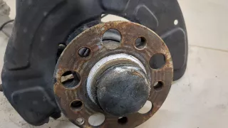 A2123300025,A2123320700 Ступица передняя левая Mercedes E W212 Арт 20300030, вид 2