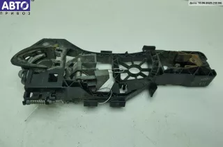 3C0837885 Корпус (держатель) ручки двери передней левой Volkswagen Passat B6 Арт 55098789, вид 1