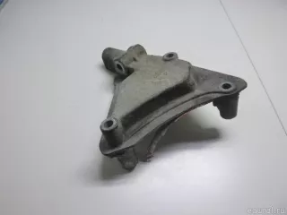 4612750 Chrysler Кронштейн двигателя Chrysler Voyager 3 Арт E90014762, вид 4