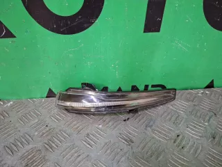 A0999067201, A3170540, 8 повторитель поворота на зеркале Mercedes C W205 Арт 347587RM, вид 1