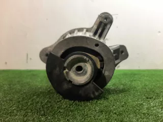 A2052407600,2052407600 Подушка крепления двигателя Mercedes C W205 Арт 00281766, вид 4