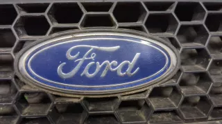 4501070,3L8417B968BAW Решетка радиатора Ford Maverick 2 Арт 20191291, вид 2