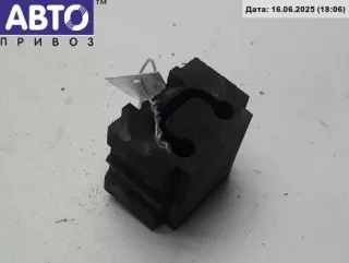 8d0260425 Кронштейн радиатора Volkswagen Passat B5 Арт 54634264, вид 1