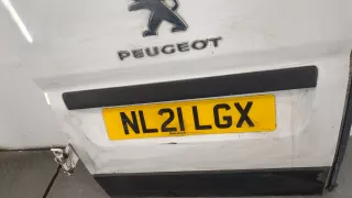 8717A8 Петля двери задней левой белая Peugeot Boxer 3 Арт 11359696, вид 2