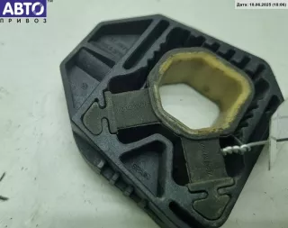 1k0121367c Кронштейн крепления Volkswagen Passat B5 Арт 55096828, вид 2