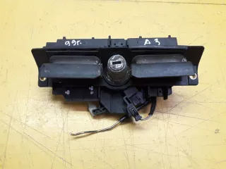 8d9827565h Замок багажника Audi A3 8L Арт 158685, вид 1