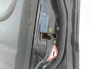  Замок двери передней правой Volvo V40 1 Арт 155735