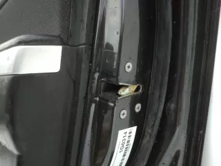  Замок двери передней правой Mazda MPV 3 Арт 162895